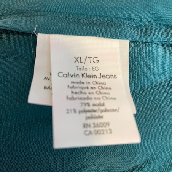 “Calvin Klein Jeans” Green soft velvety like fabric sleeveless top size XL - Picture 8 of 9